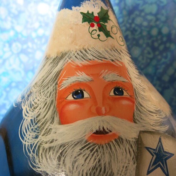 Vintage Hand Painted Signed "Go Cowboys" Big Gourd Blue Santa With The Ball - Picture 2 of 11